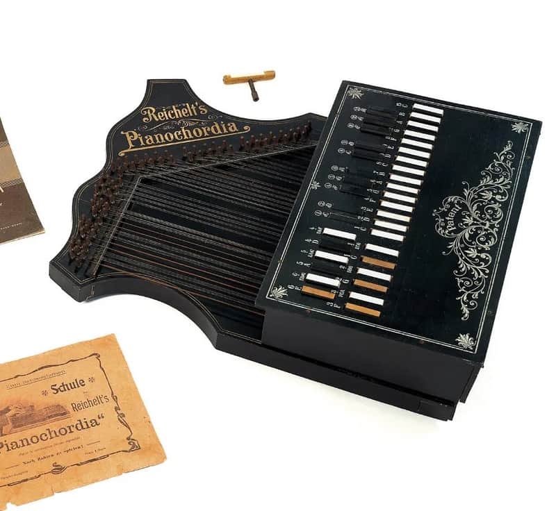 Reichelt's Pianochordia c1920 (Dolceola/Marxophone-like piano-zither) image 1