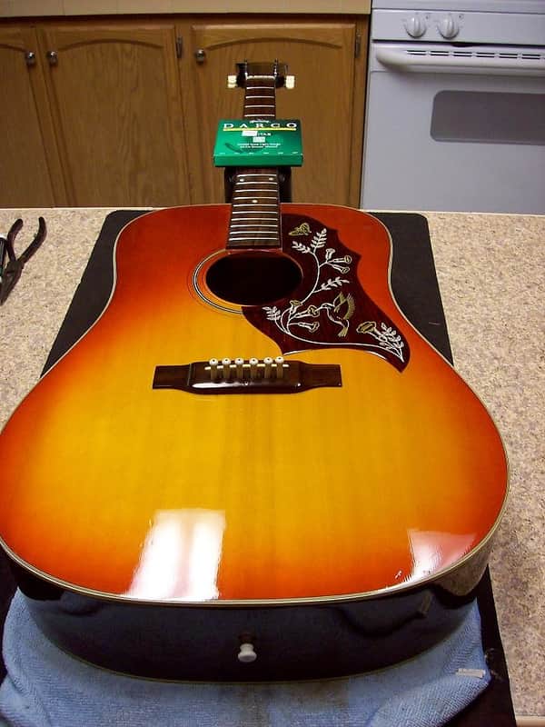 Excellent 70's Aria Hummingbird Acoustic Guitar Model A-621 w/New