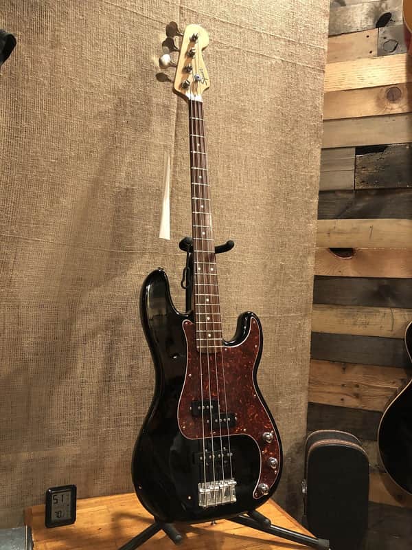 1998 Squier Affinity P Bass Special Black Made In China w