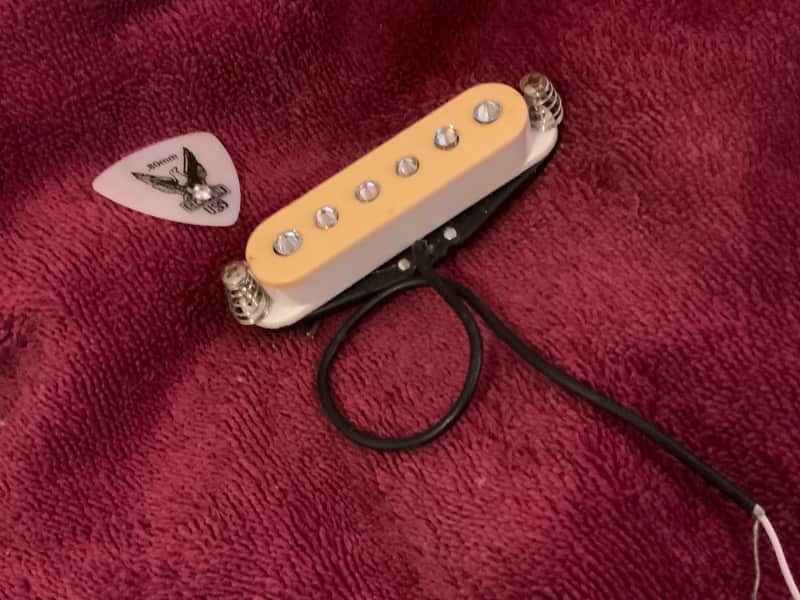 Fender Squier Stratocaster Single Coil Pickup 2010 - Diamond Cream image 1