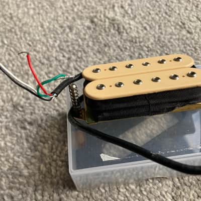 DiMarzio Super Distortion 2025 - Cream image 3