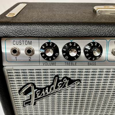 Fender '68 Custom Deluxe Reverb 2-Channel 22-Watt 1x12" Guitar Combo 2013 - Present - Black image 2