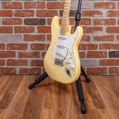 Fender Yngwie Malmsteen Stratocaster Vintage White 2012 w/OHSC image 5