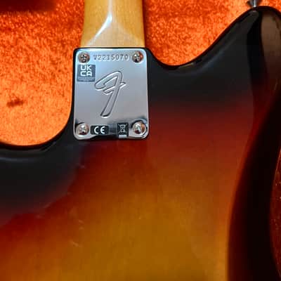 Fender American Vintage II '66 Jazzmaster 2022 -3-Color Sunburst image 4