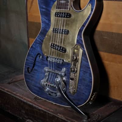 Postal Custom Memphis Rocket Blue Flamed Maple  F Hole Bigsby Duncan Little ’59™ Strat Pickups image 6