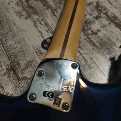 Fender Deluxe Players Stratocaster Ash body w/ Maple Fretboard 7 Tone Switch 70s Headstock Gen III Noiseless Pickups MIM image 11