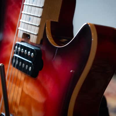 EVH Wolfgang WG Standard Quilt Maple 2010s W/ EVH Strap & Dtuner image 13