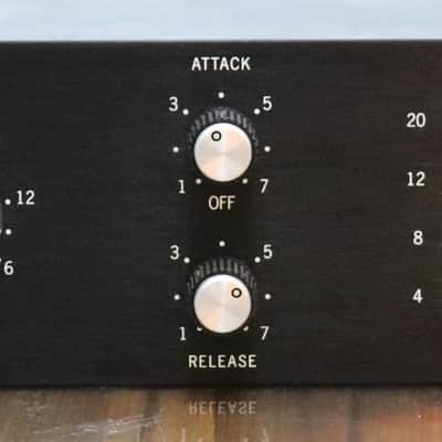 Universal Audio 1176LN Limiting Amplifier Reissue 2001 - Present - Black image 4