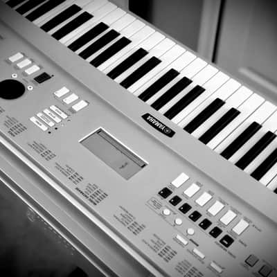 MUST SEE!!! YAMAHA DGX 220 SEMI-WEIGHTED 76-KEY DIGITAL PIANO IN AMAZING CONDITION! image 18