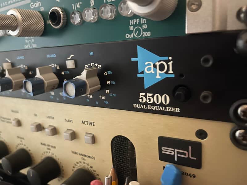 API 5500 Dual 4-Band Equalizer 2007 - 2019 - Black image 1