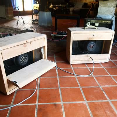 Massive Oak Handcrafted Cabs Unloaded image 7