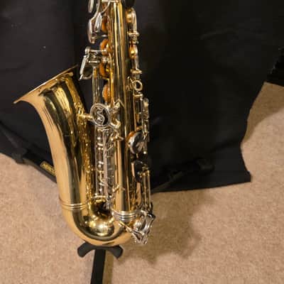 Selmer Aristocrat AS600 alto saxophone in good used condition. Includes mouthpiece and case. image 2