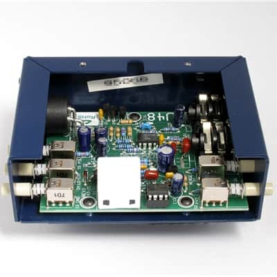 Radial J48 Active Direct Box 2010s - Blue image 1