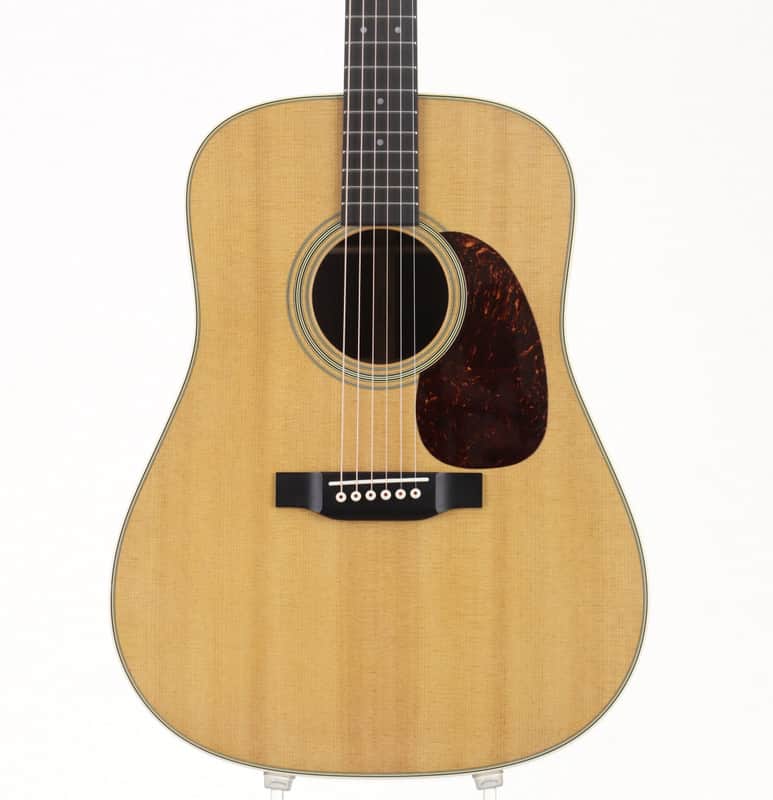 Martin D-28 Standard