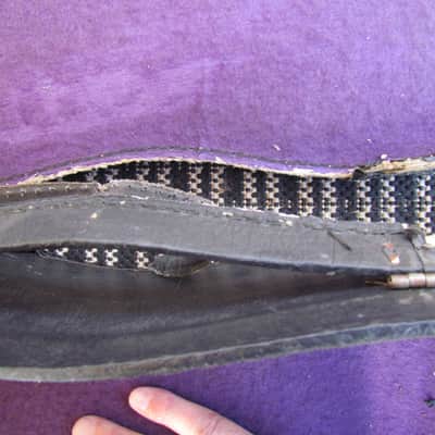 Geib Guitar Case Late 30's Early 40's Repair Project Beat To Crap Then Beat Again Vintage Geib Case image 10
