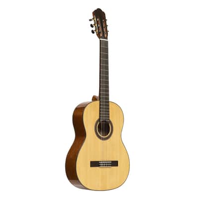STAGG 4/4 Natural Wood Finish Classical Guitar With Linden Top Full Size W Nylon Strings image 5