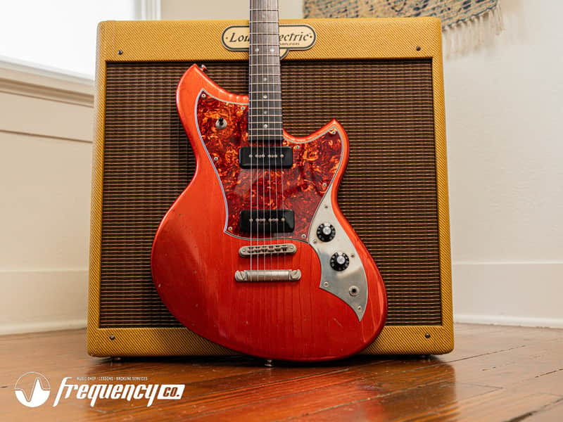 Novo Serus P2 in Candy Apple Red with a East Indian Rosewood Fret Board - 2025 image 1