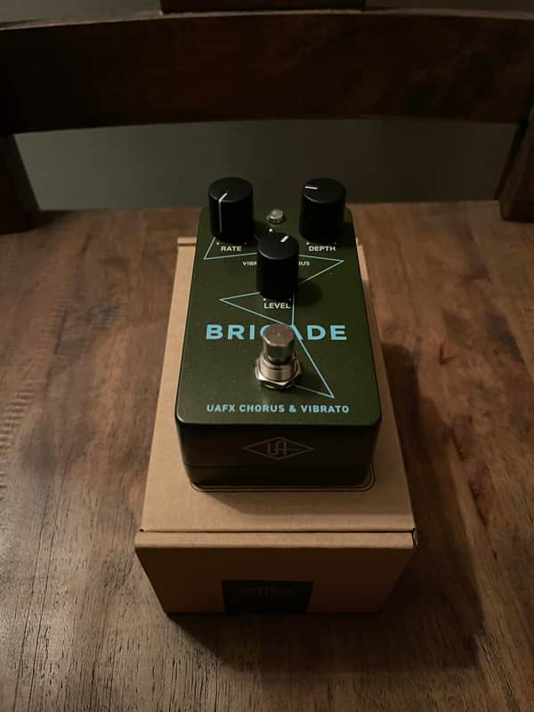 Universal Audio Brigade Chorus & Vibrato 2023 - Present - Green image 1