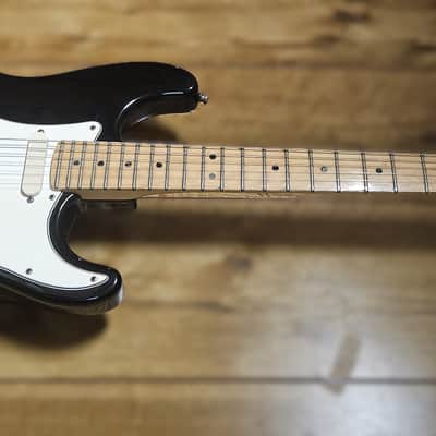 FENDER STRAT PLUS electric guitars for sale in USA | guitar-list