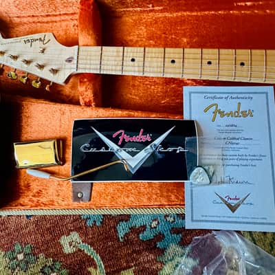2004 Fender Custom Shop Gold Leaf Eric Clapton Stratocaster — Signed by Clapton & Todd Krause | 1 of 50 image 6