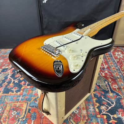 Fender USA Stratocaster 3 Tone Sunburst w/TBX - 1987 image 16