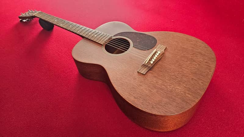 Martin 00-15M 2009 - Present - Natural image 1