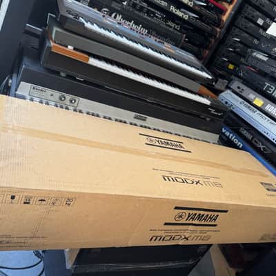 Yamaha MODX M8 88-Key 16-Voice Synthesizer /Keyboard in box //ARMENS// image 2