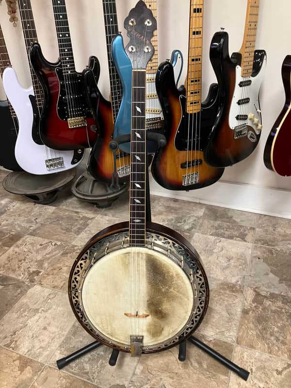 1924 Weymann Tenor Banjo With Hardshell Case image 1