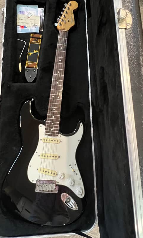 Vintage 1980’s Fender American standard Stratocaster Black Solid Body Electric Guitar 1984 image 1
