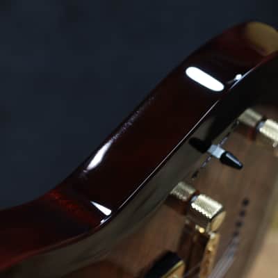 Godin Artisan ST-II WhiskeyBurst EN Quilted Maple Top Electric Guitar w/Caset image 15