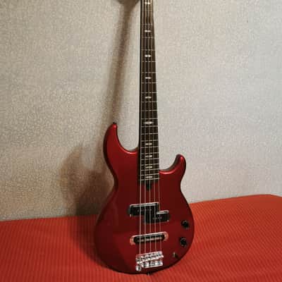 Yamaha BB425 Metallic Red - 5 strings electric bass image 1