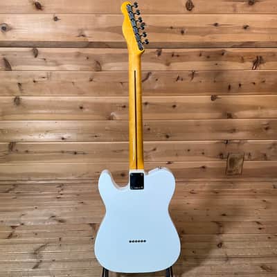 Fender Limited Edition American Vintage II 1951 Telecaster Electric Guitar -  Prototype White image 5