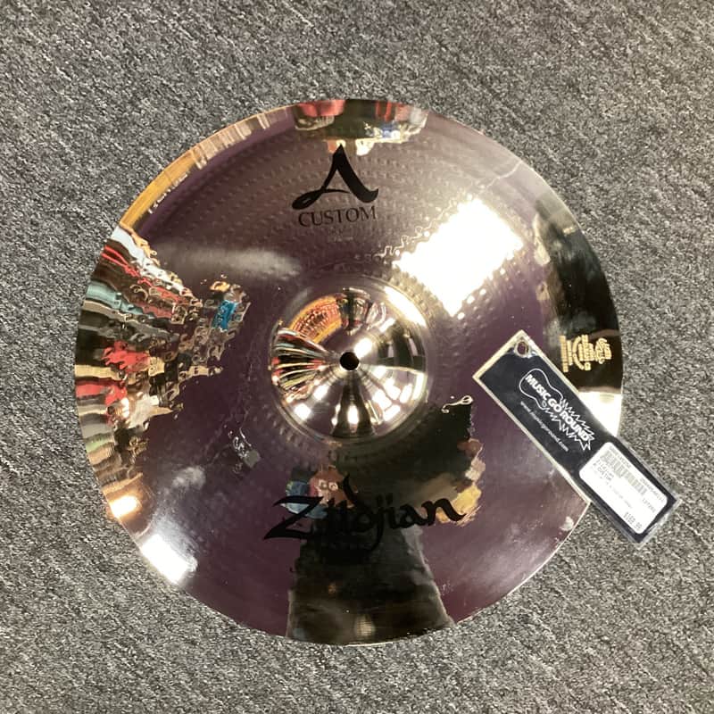 Zildjian 15" A Custom Crash Cymbal image 1