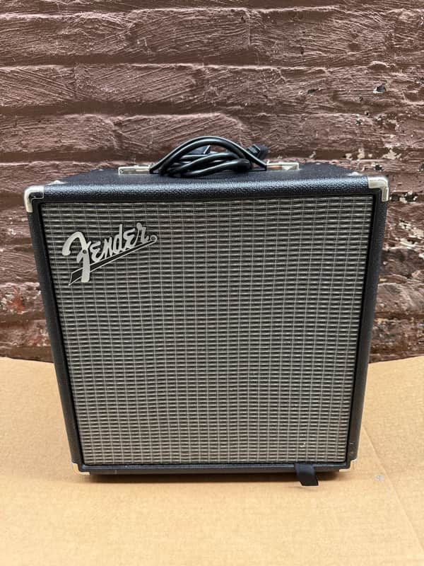 Fender Rumble 25 V3 25-Watt 1x8" Bass Combo Amplifier – Black – Used image 1