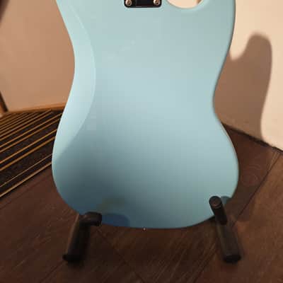 Fender Kurt Cobain Mustang 2012-2014 Left Handed image 8