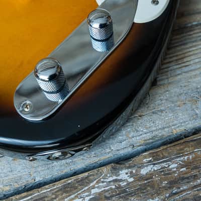 2004 Squier '51 - Sunburst image 18