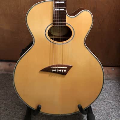 Kona Signature A/E Acoustic-Electric image 3