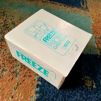 EHX Freeze w/REMOTE MOD, Original Box, infinite hold, pedal tone, piano-like sustain, sample hold, Nano, Electro-Harmonix, gamechanger plus image 4
