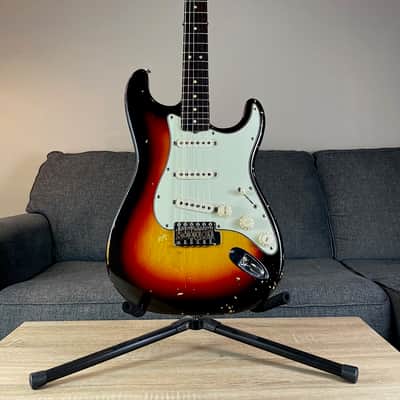 1964 Fender Stratocaster 3-Color Sunburst image 11