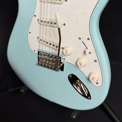 Squier FSR Classic Vibe 70's Stratocaster Electric Guitar Sonic Blue Finish (680) image 4