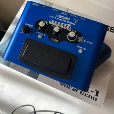 Boss VE-1 Vocal Echo Multi-Effect Unit 2015 - Present - Blue image 3