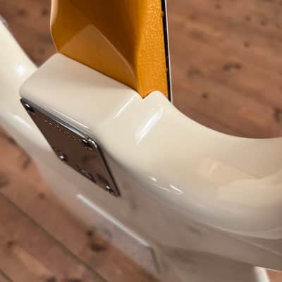 Fender American Vintage II 1961 Stratocaster - Olympic White (5068 -1U) image 7