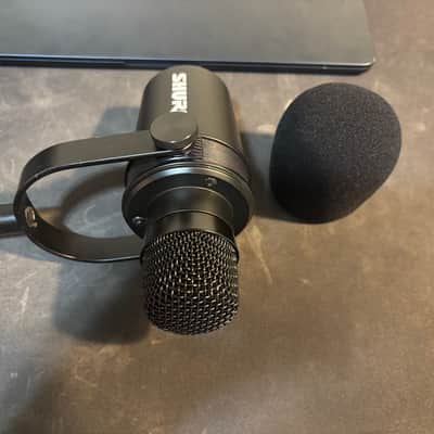 Shure MV7X Cardioid Dynamic Podcast Microphone 2020 - Present - Black image 6
