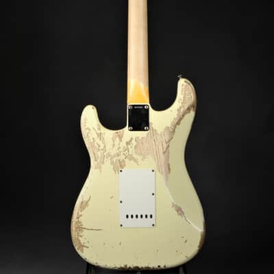 Fender Custom Shop 1962 Stratocaster Heavy Relic - Vintage White image 4