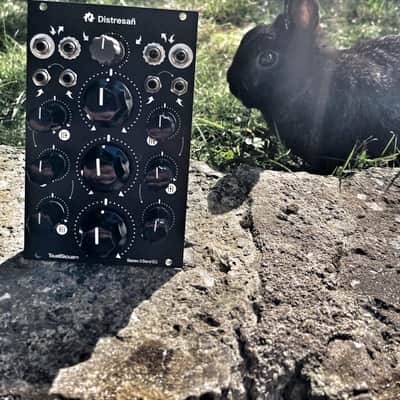 TOUELLSKOUARN DISTRESAN : BRAND NEW :  [DETROIT MODULAR] image 2