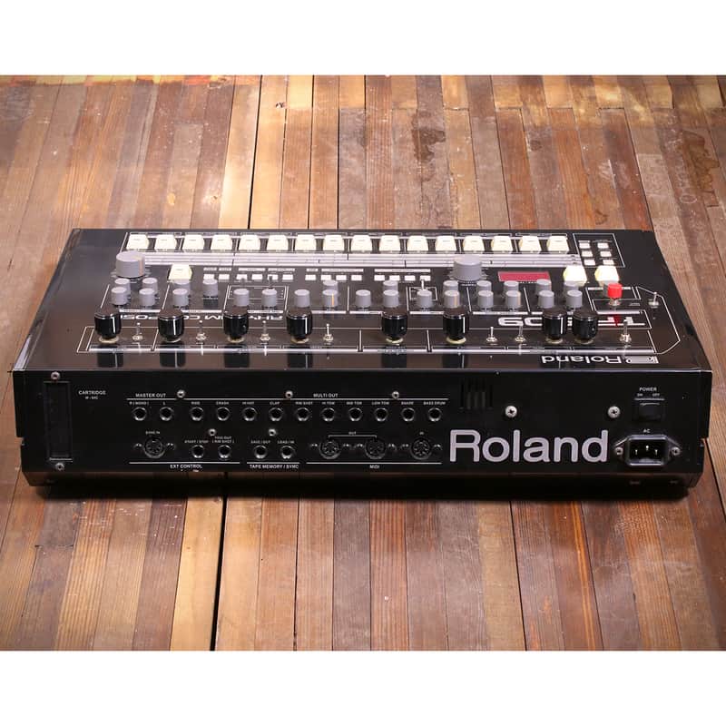 Roland TR-909 (Heavily Modded) - Black / Silver | Reverb
