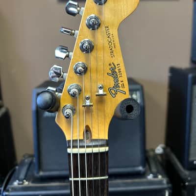 Fender Elite Stratocaster with Rosewood Fretboard 1983 - 1984 - Brown Sunburst image 4