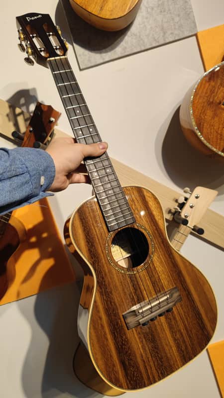 pono atsh-pc acacia tenor ukulele image 1
