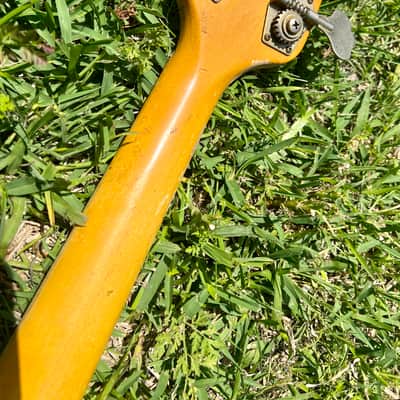Gibson Flying V Bass 1981 Alpine White image 7