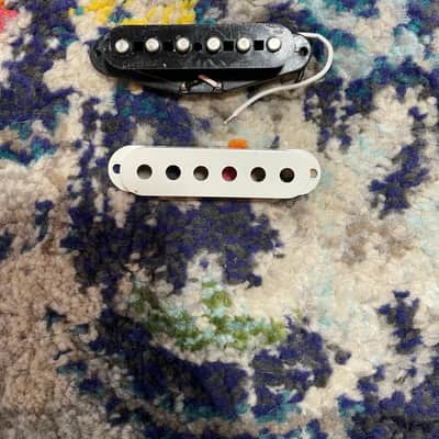 Fender Mexican Stratocaster bridge pickup image 3